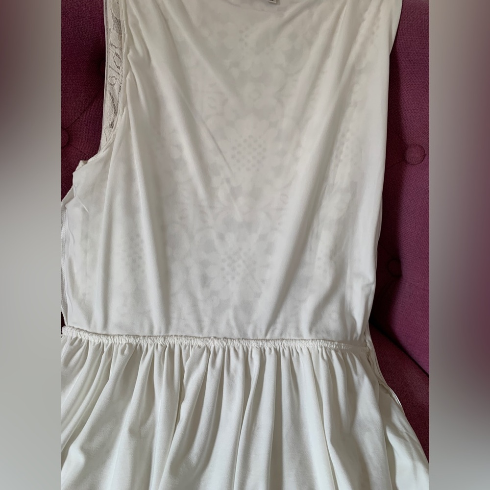 Max Studio White Floral Lace Sleeveless Dress - Picture 7 of 8
